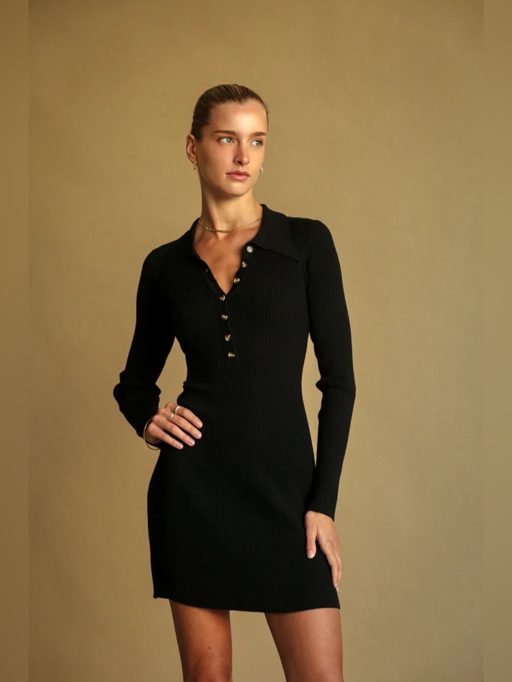 House of Harlow 1960 M Black Ribbed Body Con Mini Sweater Dress